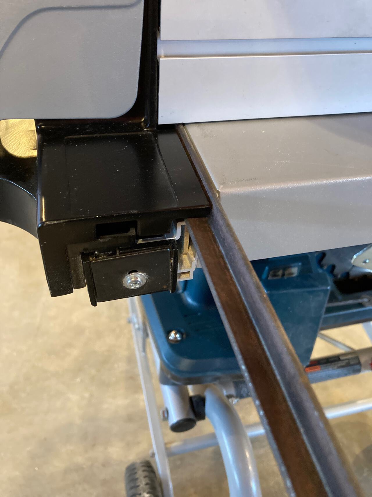 Angle iron router table support